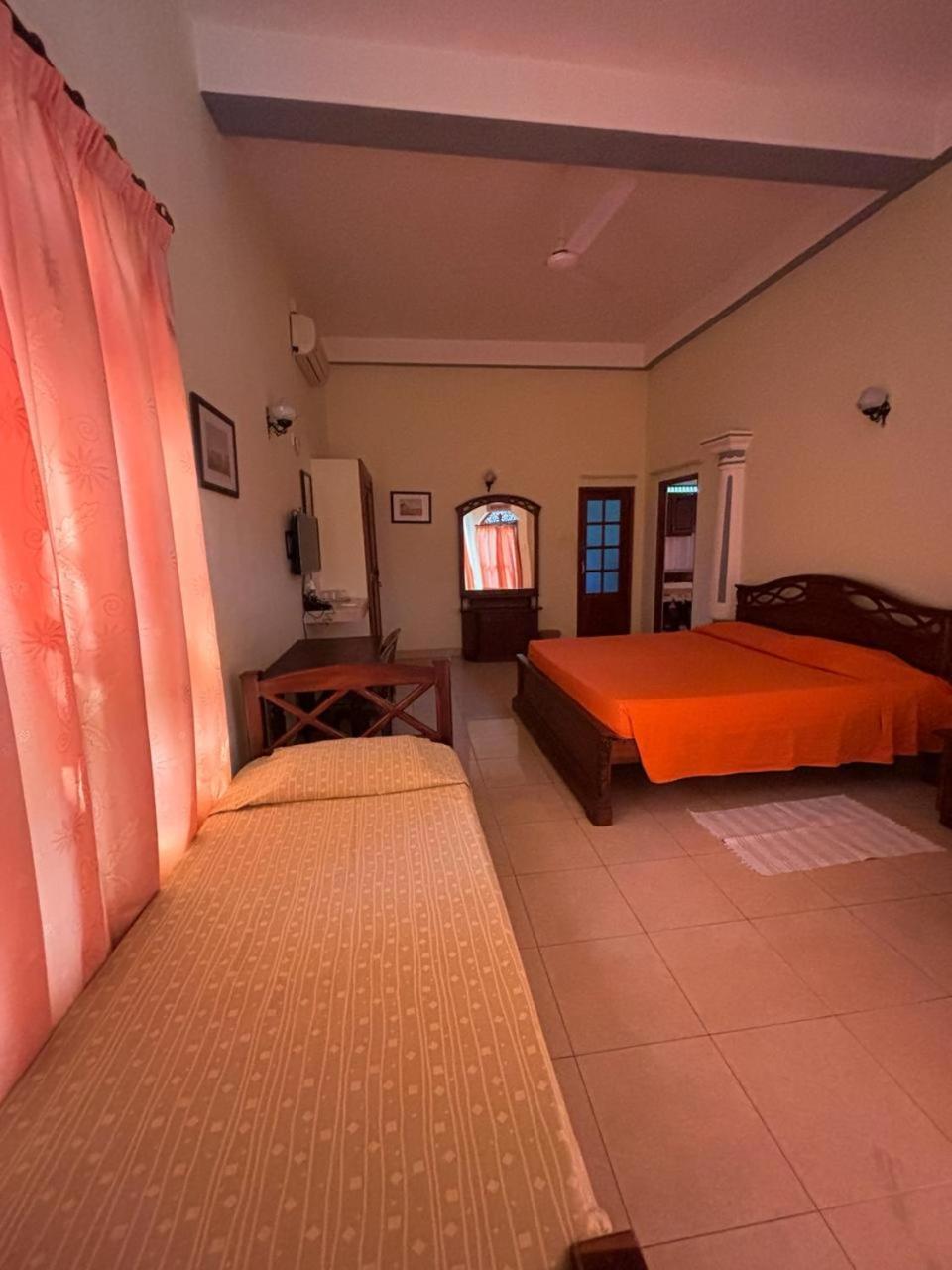 Village Inn Resort Negombo Chambre photo