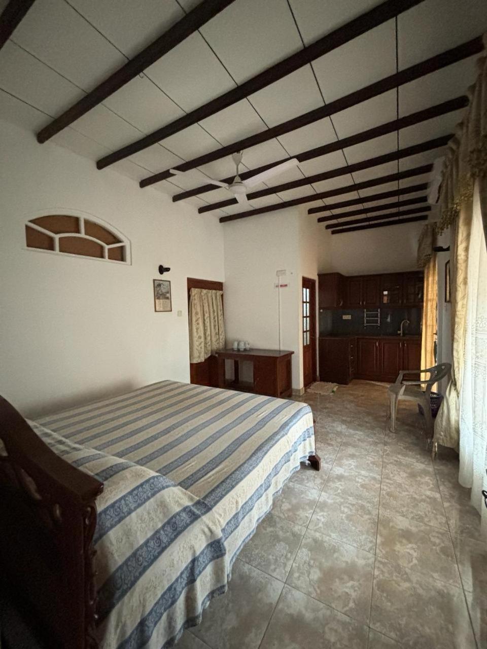Village Inn Resort Negombo Chambre photo